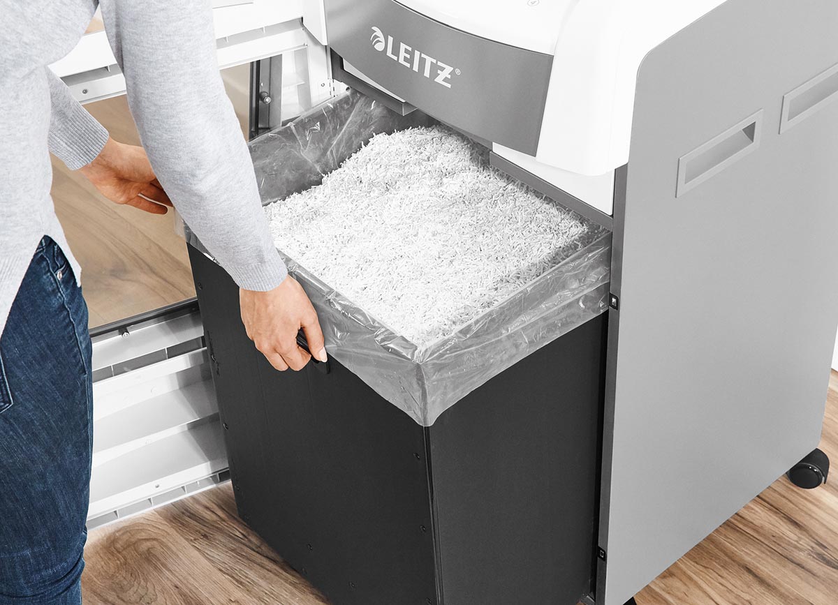 Leitz IQ plastic opvangzakken voor Office Pro 600 papiervernietiger 20 stuks 175 liter